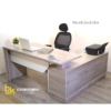 Escritorio Gerencial Tokio Ele con silla ergonomica