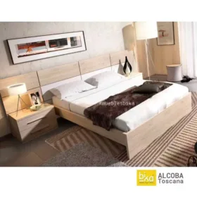 cama con mesas de noche y colchón