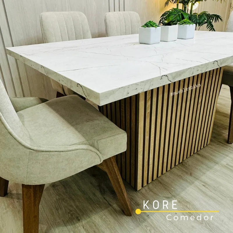 mesa de comedor con sillas