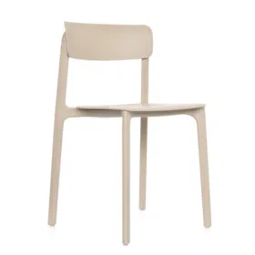 silla color beige